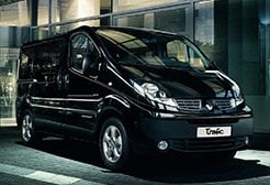 Renault Trafic Grand Black Edition Cammarent
