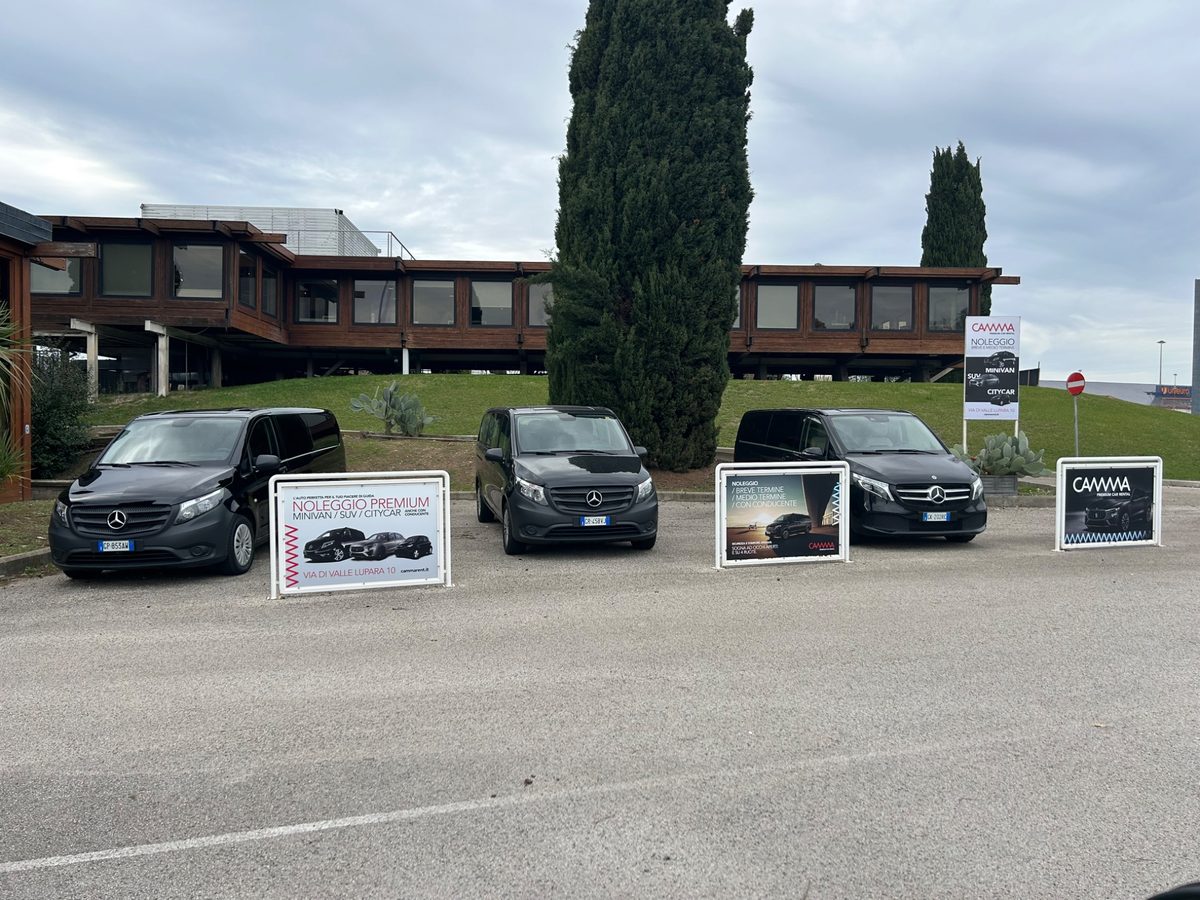 Noleggio minivan Mercedes a Roma - flotta CammaRent