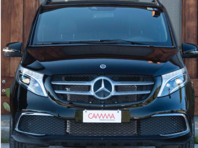 Mercedes Classe V 7/8 posti Luxury per noleggio a Roma - CammaRent